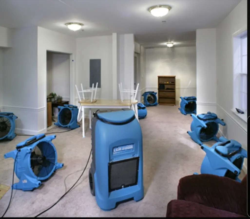 Air movers and dehumidifier setup for Water Damage Restoration in Madera Ranchos